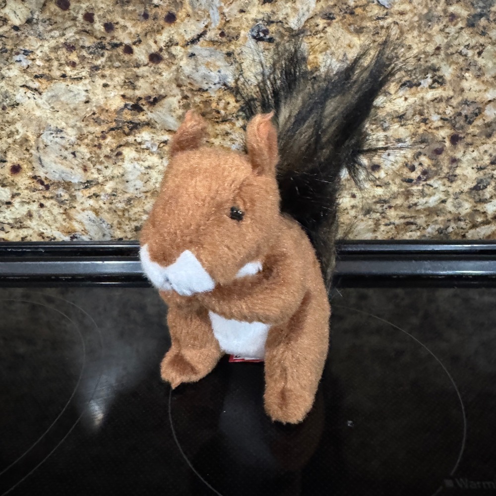 Douglas Cuddle Toys Brown Squirrel Plush Stuffed Animal Bushy Tail 6 Inch